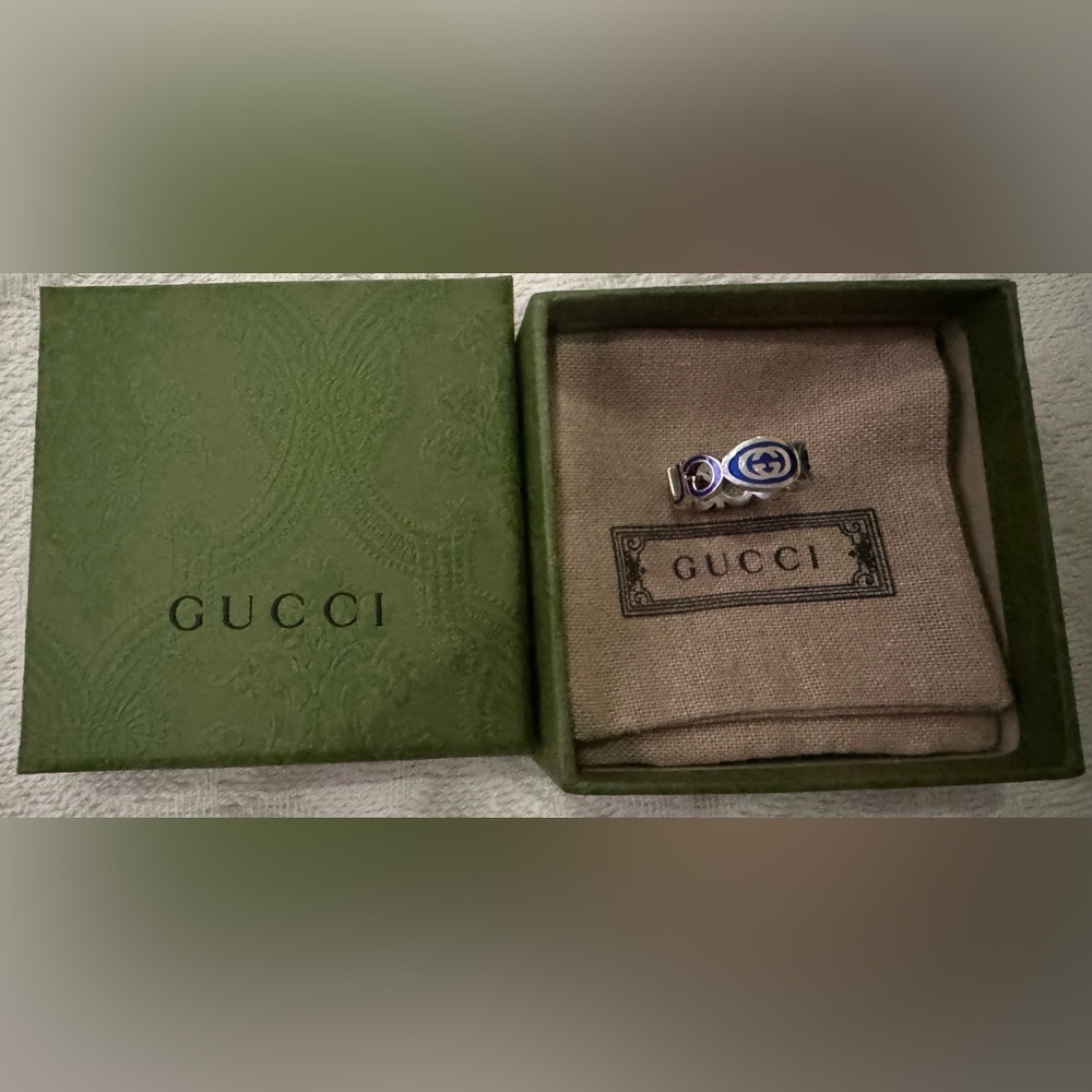 Gucci Sterling Silver and Blue GG Logo Ring - Picture 5 of 8